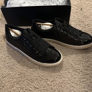 Brand NEW simply Vera Wang glitter shoes